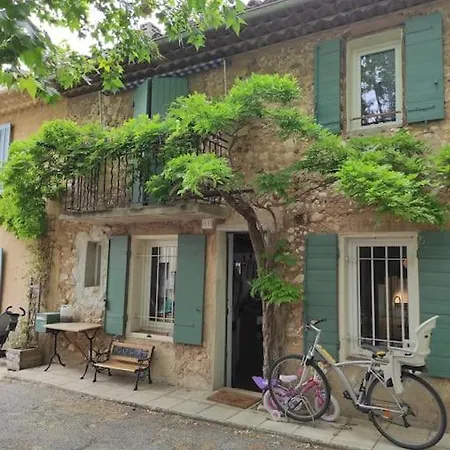 Apartment Charmante Maison De Village Provencale 85 M2